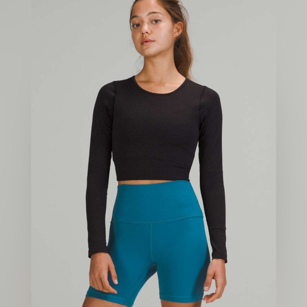 lululemon athletica Black Crop Top